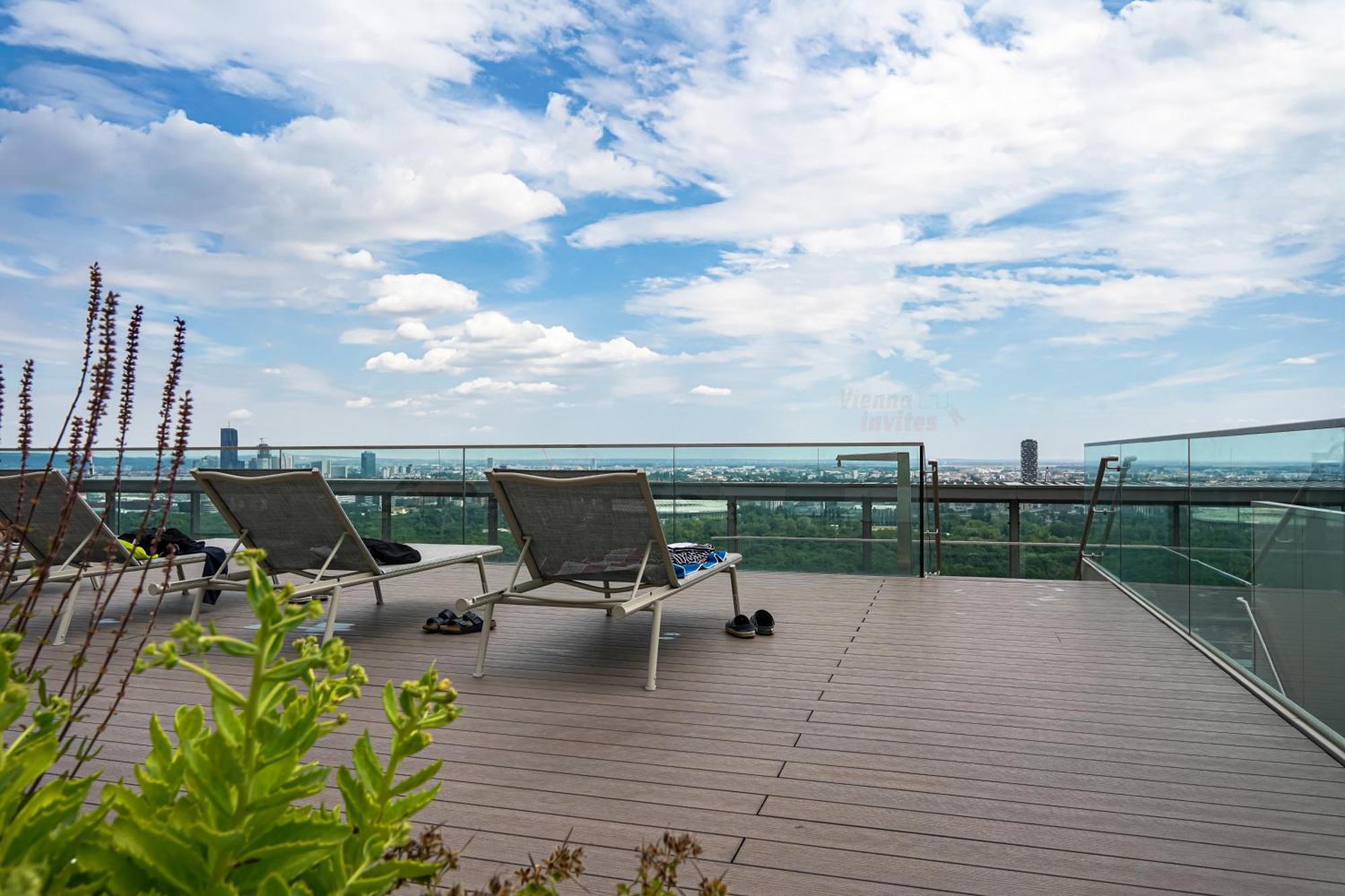 Luxury With View Over And Pool * Wien