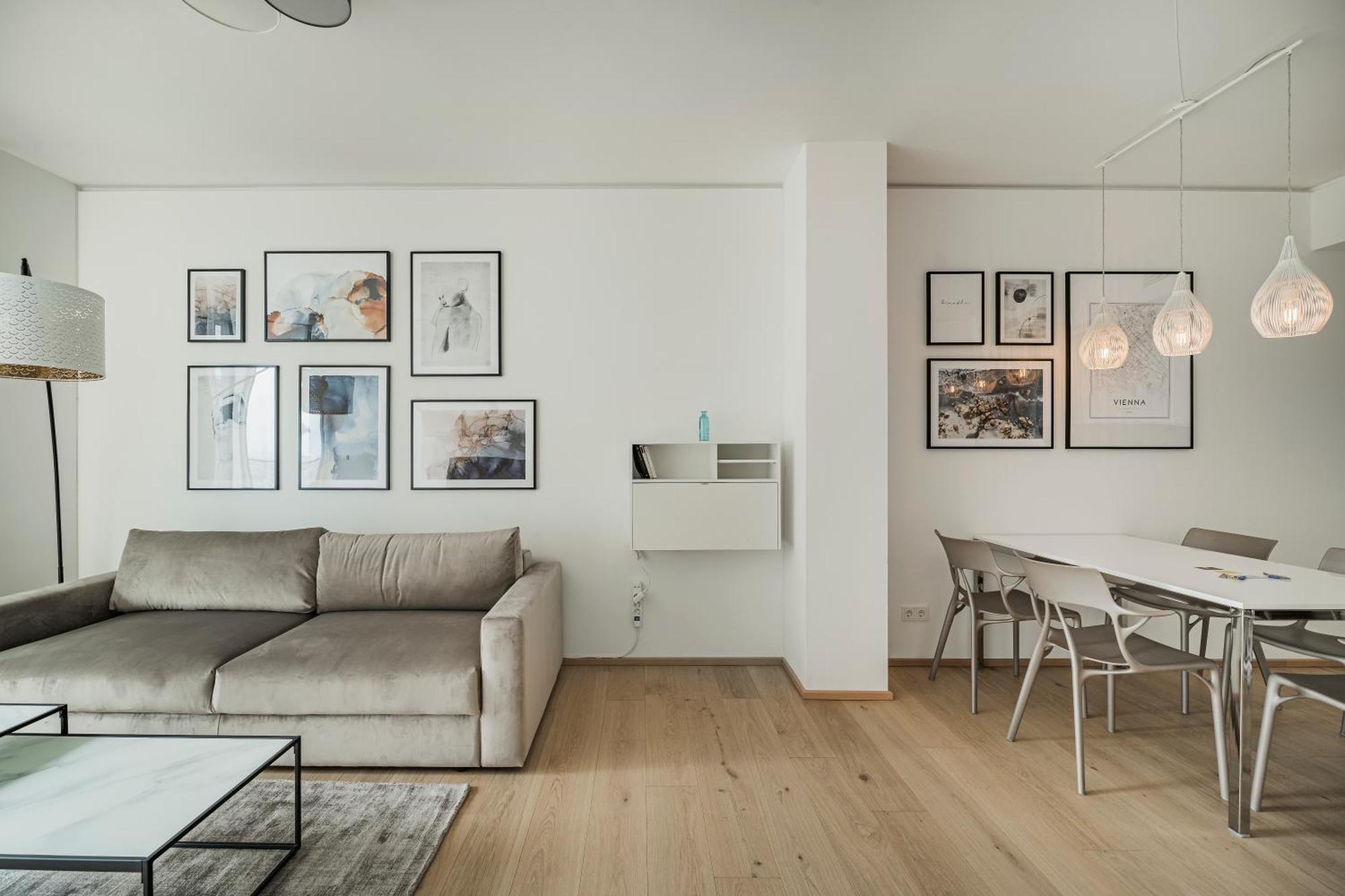 Luxury With View Over And Pool Apartment Wien